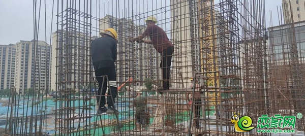 恭喜五代住宅1#喜提預(yù)售證，工程進(jìn)度火力全開！