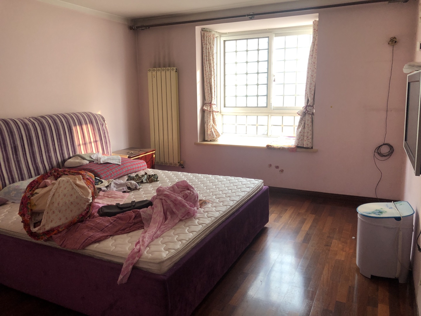 连城别苑 熙园 三室两卫 户型好 老证 价位可谈