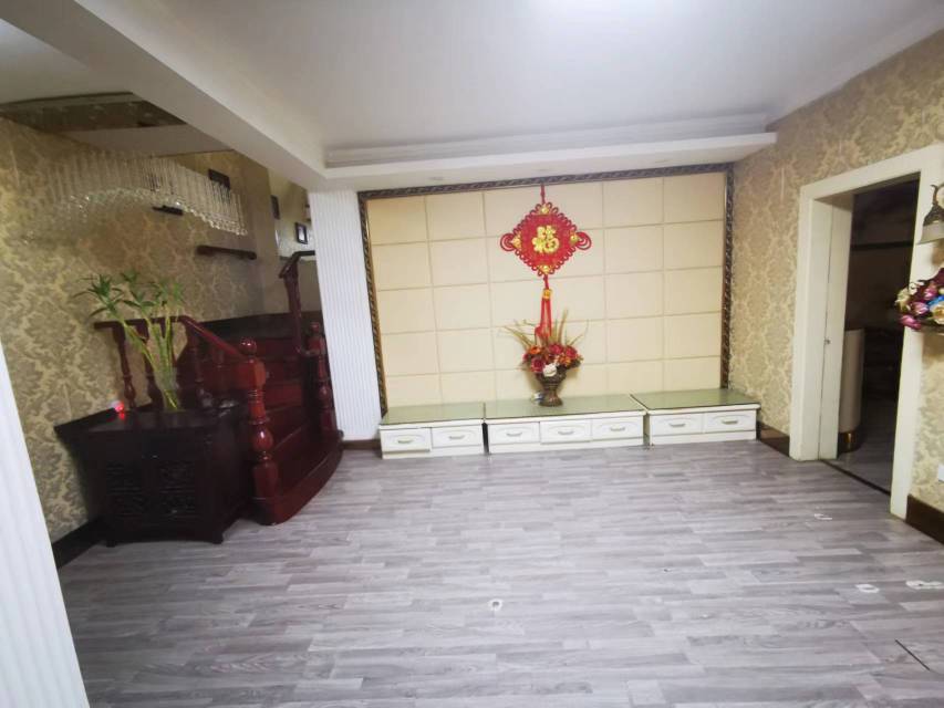 滏苑花園一樓出售