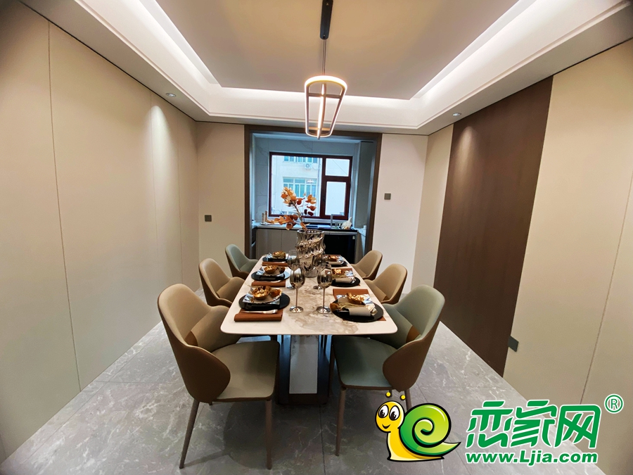 廚房和餐廳