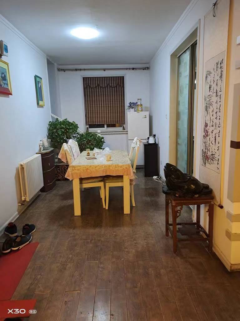 趙苑公園附近金豐小區(qū)