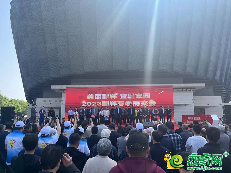 08fecda7bdfb83de8a1367c359f7d4e3.jpg