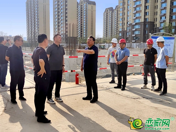 邯鄲市教育局實地調研秋實實驗小學項目建設情況