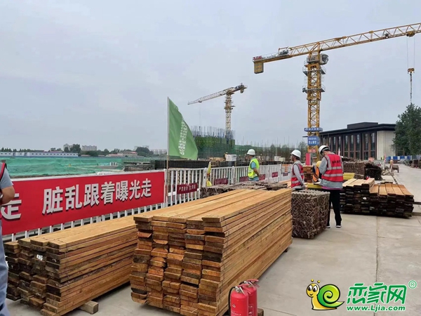 邯鋼公司康達(dá)地產(chǎn)東湖森林綠苑二期三部門聯(lián)合開展安全檢查工作