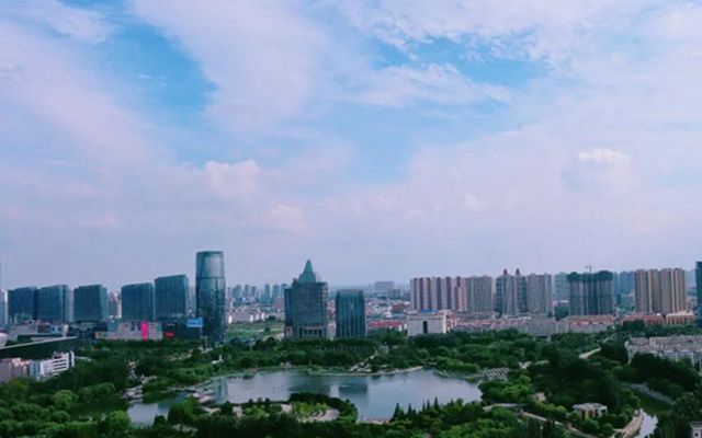大手筆！金都置業(yè)&世界 500 強(qiáng)企業(yè)龍湖智創(chuàng)生活正式簽約！
