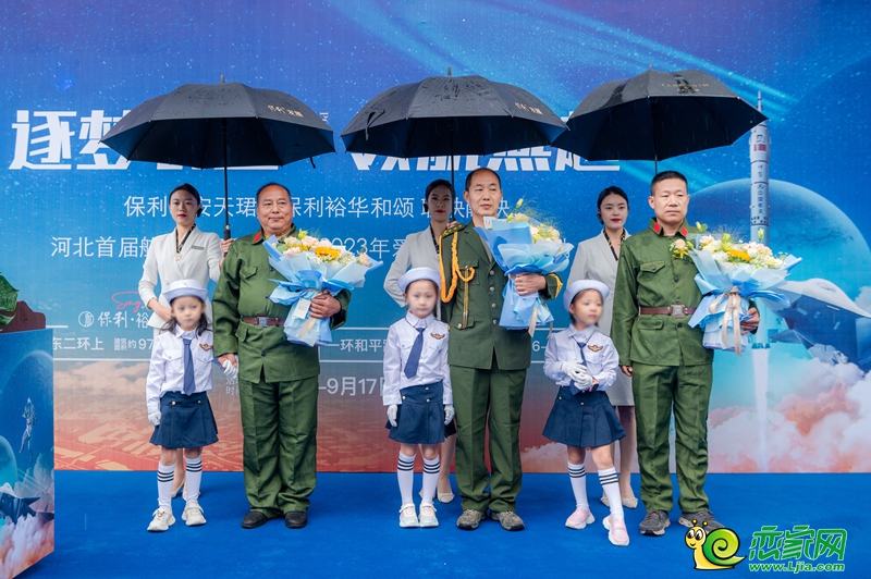 e67ddaea2483ff15dfeef9e35d228c67.jpg