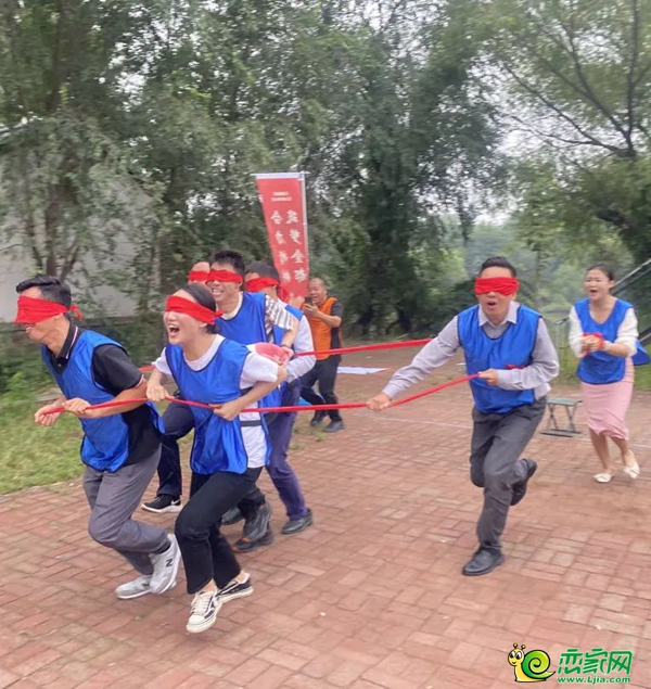 ce3e89b85bdccb50322cbdc273014e9b.jpg