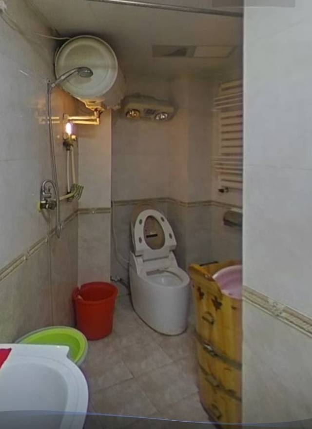 曙光小學25中老證唯一帶電梯