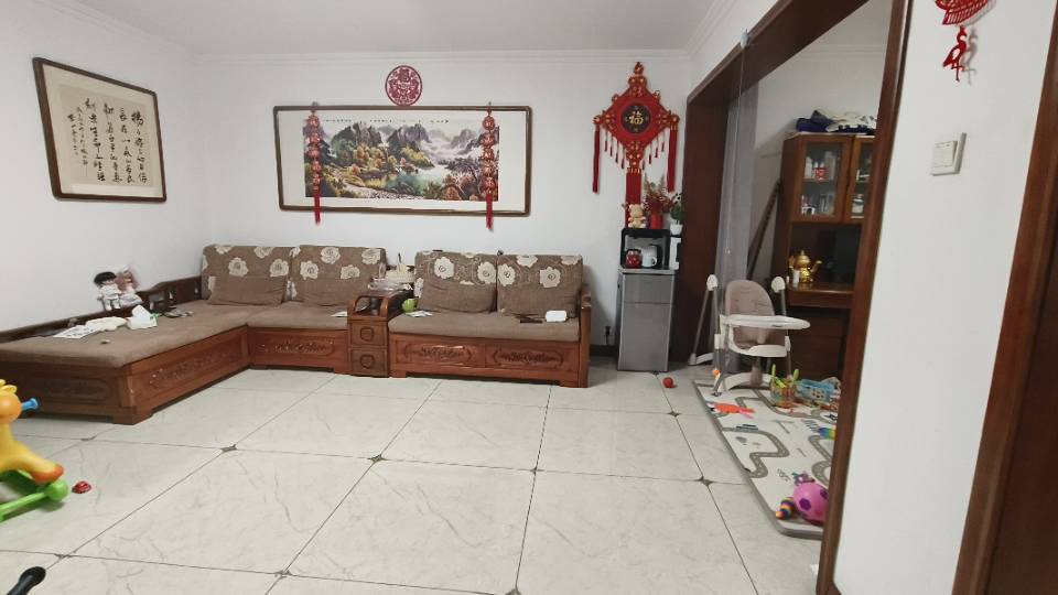 滏園小區(qū) 精裝三居室 南北通透 送小房
