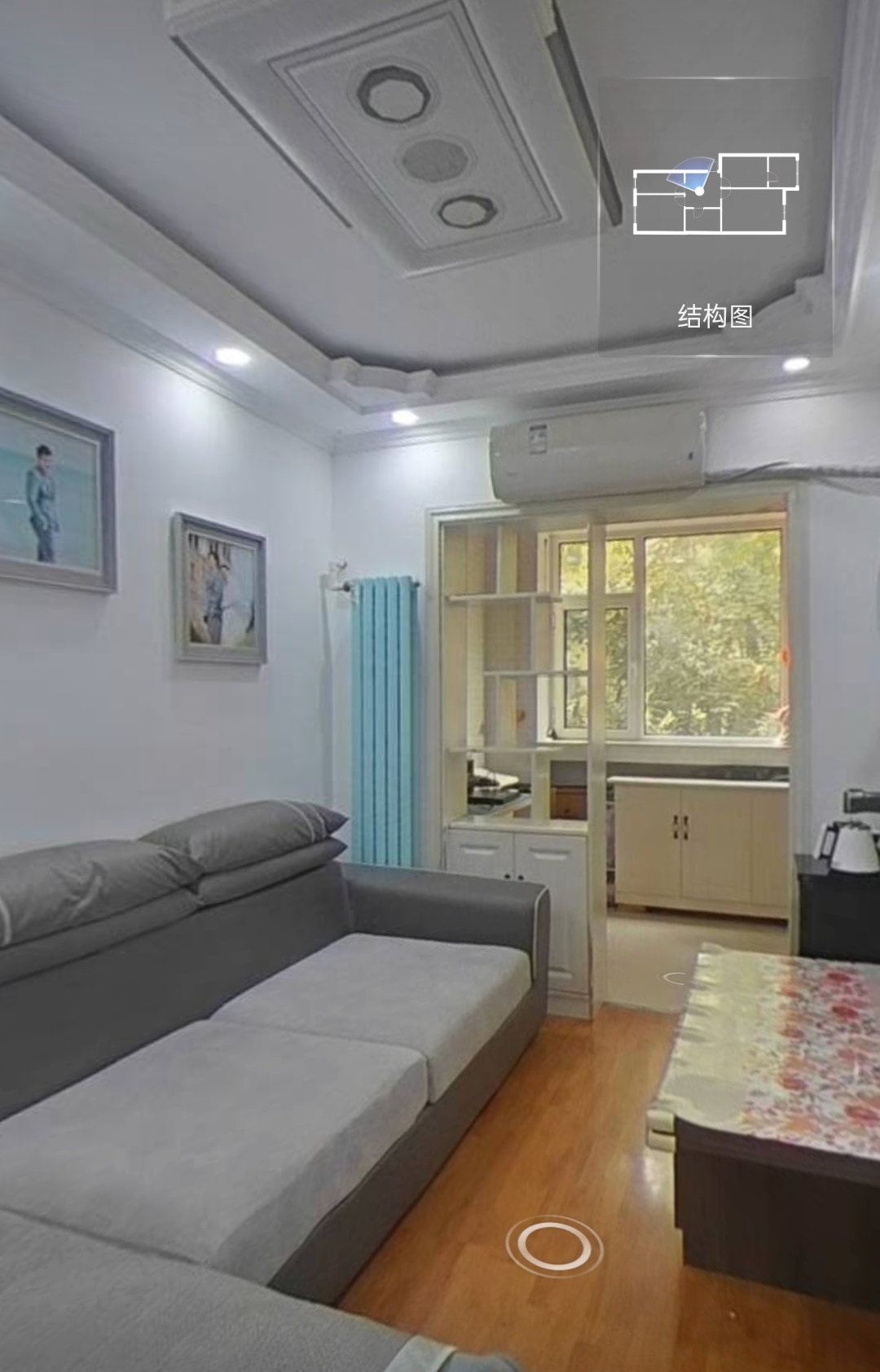 大型社區(qū)，停車方便，二樓南北通透，精裝婚房，價(jià)錢可議