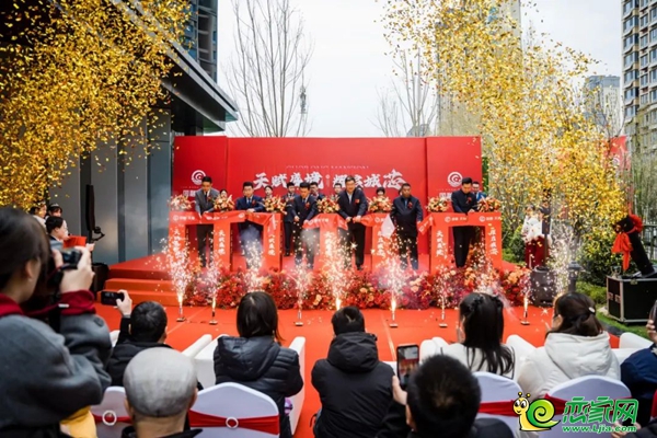 4月3日，邯鄲國融·天福營銷中心盛大開放
