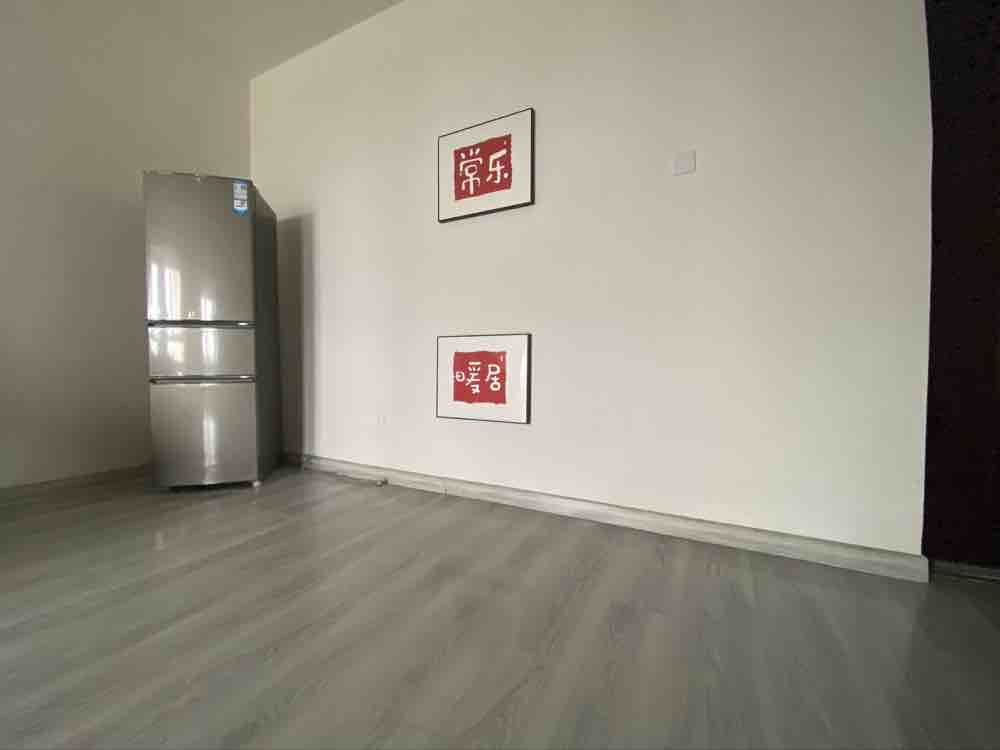 出租陽光房屋交通方便配套設(shè)施齊全