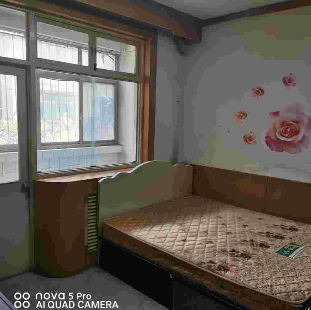 整租，家具齊全，拎包入住