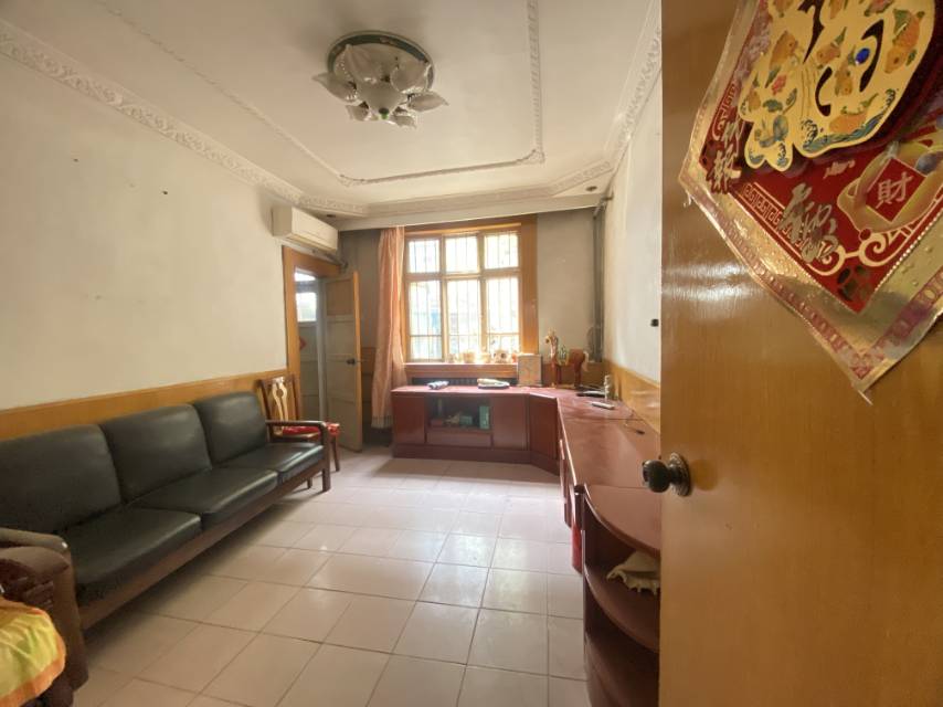 叢臺(tái)小學(xué)，25中學(xué)區(qū)房一樓帶院，另有自蓋房，三室兩廳一衛(wèi)，老證