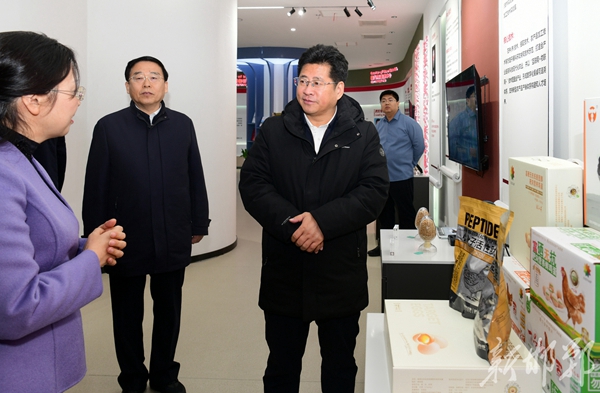 李晉宇帶領(lǐng)市四大班子領(lǐng)導(dǎo)到永年飛地經(jīng)濟產(chǎn)業(yè)園和北京大學(xué)邯鄲創(chuàng)新研究院調(diào)研