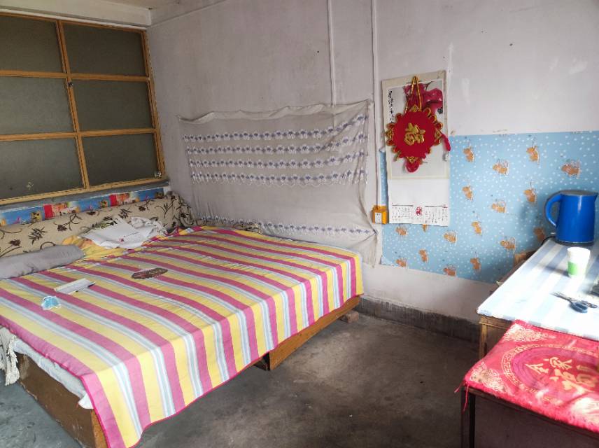 中心醫(yī)院，邯山區(qū)實(shí)驗(yàn)小學(xué)，2居，中層500月，看房方便