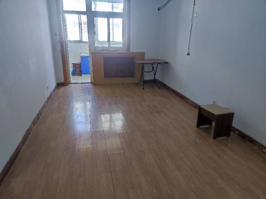 新世紀，3中，叢臺公園南門，南北通透2居老證可貸款