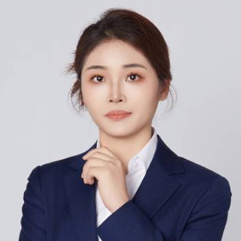 李佳佳