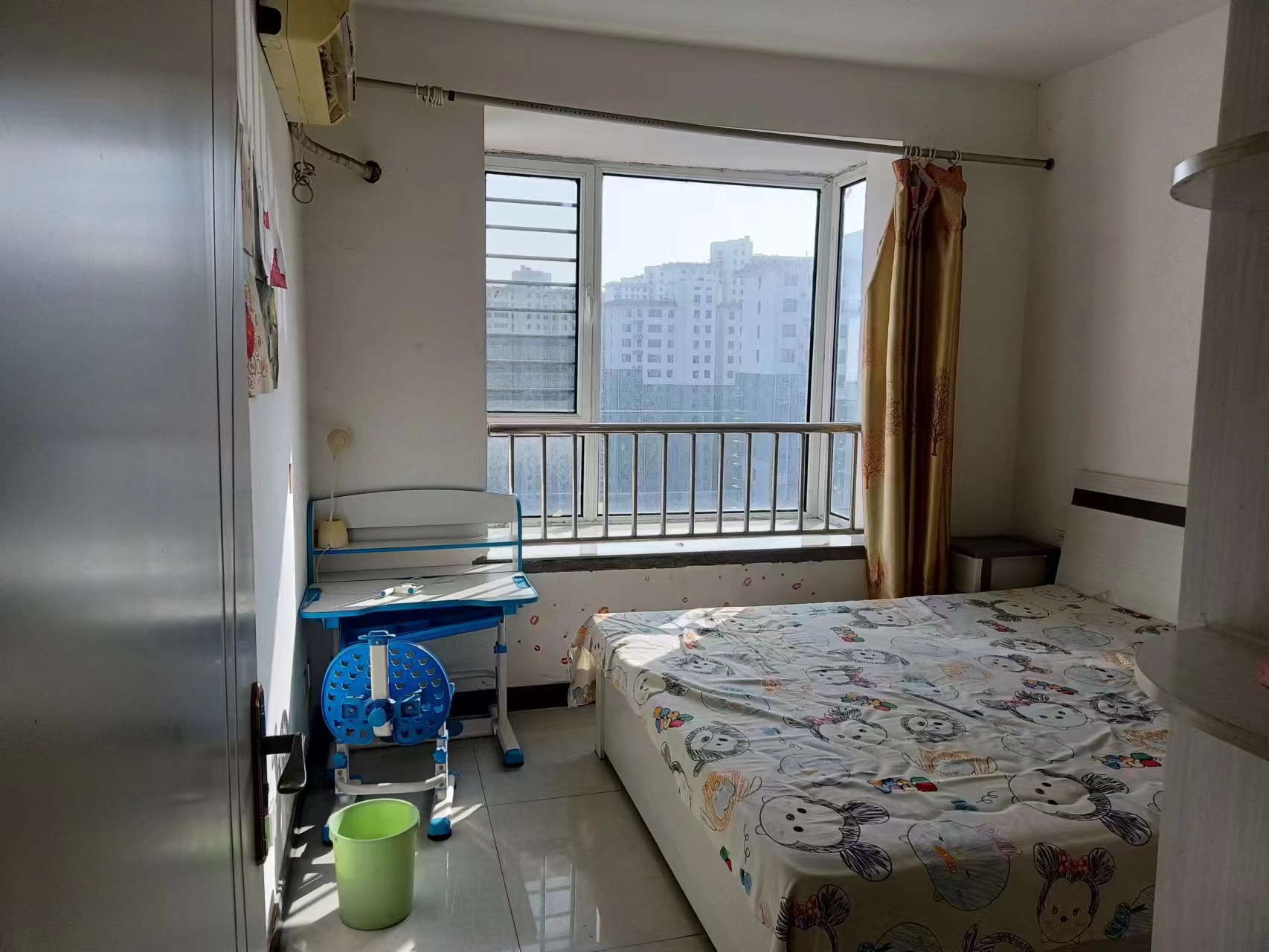 錦繡江南，精裝，兩居室，家具家電齊全，有鑰匙隨時(shí)可看
